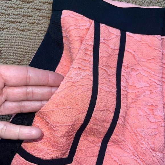 J. MENDEL CORAL LACE CROP TOP AND SHORTS SET - Picture 9 of 11